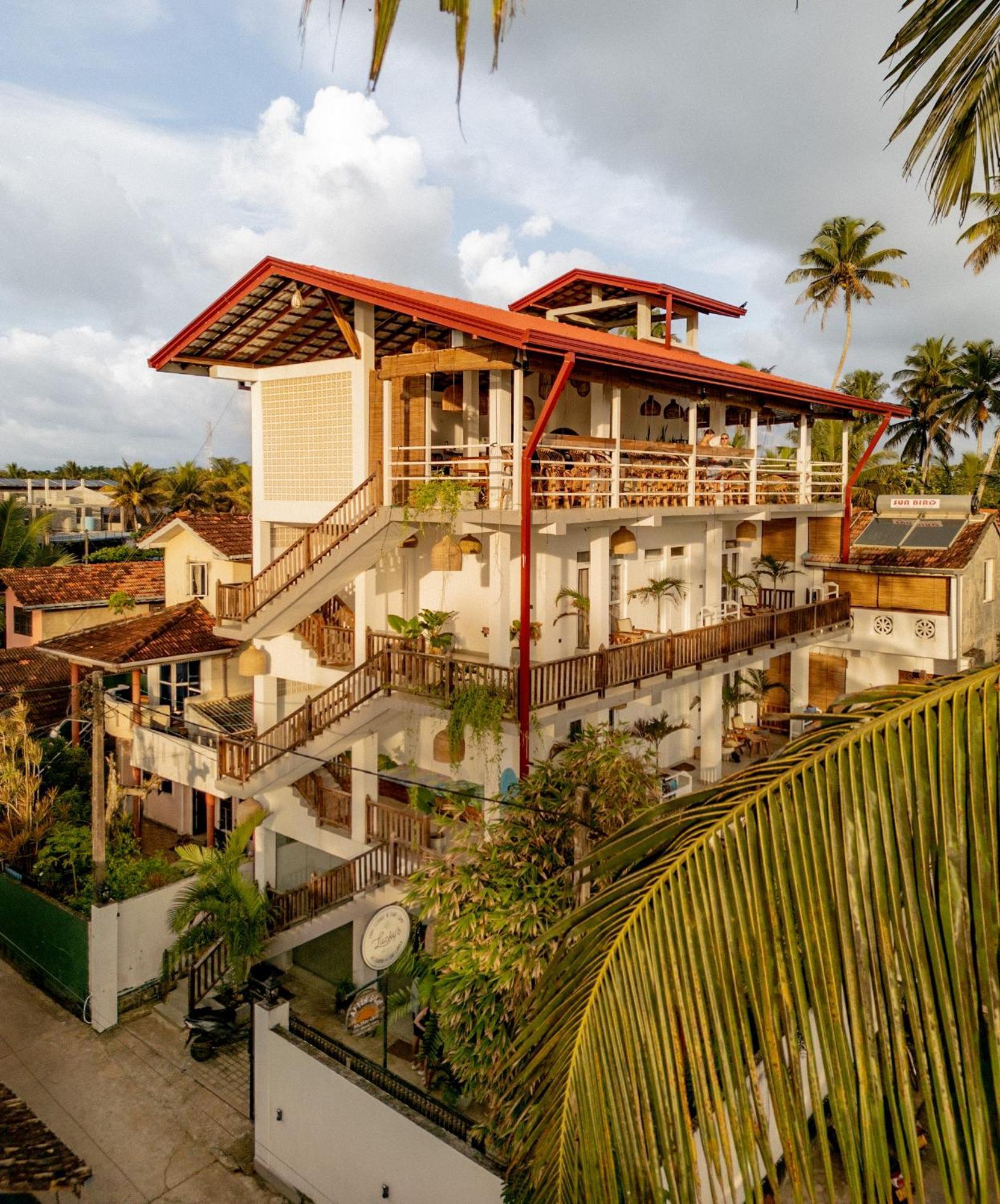 韦利格默Lucky'S Surf Camp住宿加早餐旅馆 外观 照片